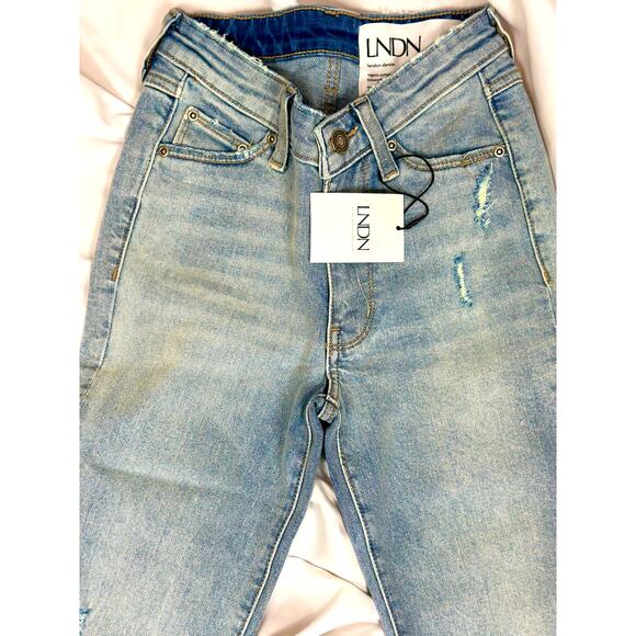 LNDN Landon Denim High Rise Straight Leg Distressed Jeans 24" Waist - Picture 9 of 16